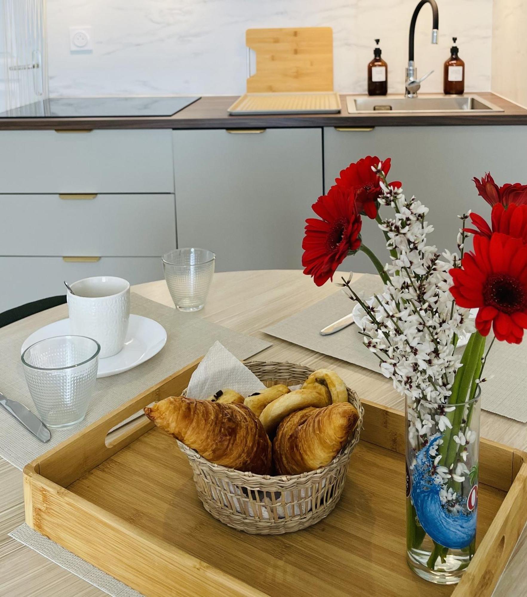 Le Palmae, Serenite Et Charme En Coeur De Ville Hyeres