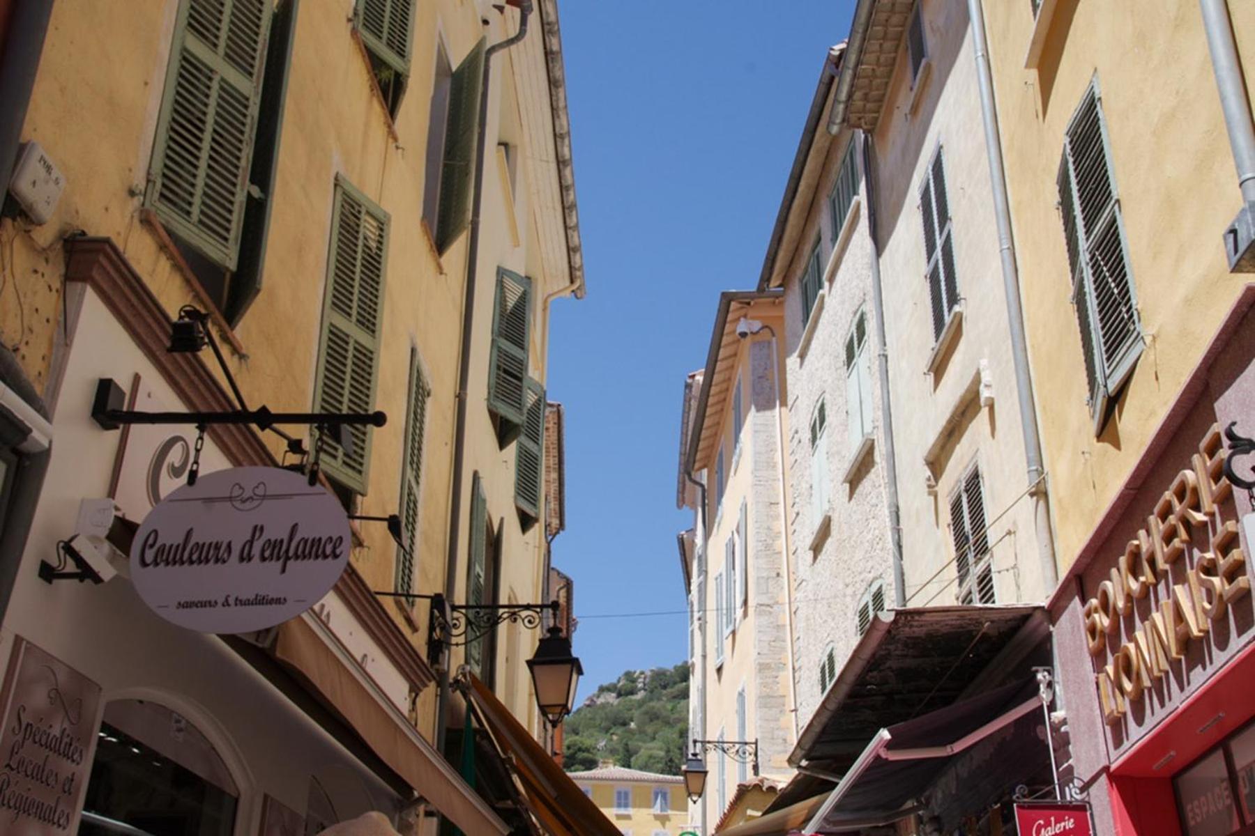 Apartment Le Palmae, Serenite Et Charme En Coeur De Ville Hyeres