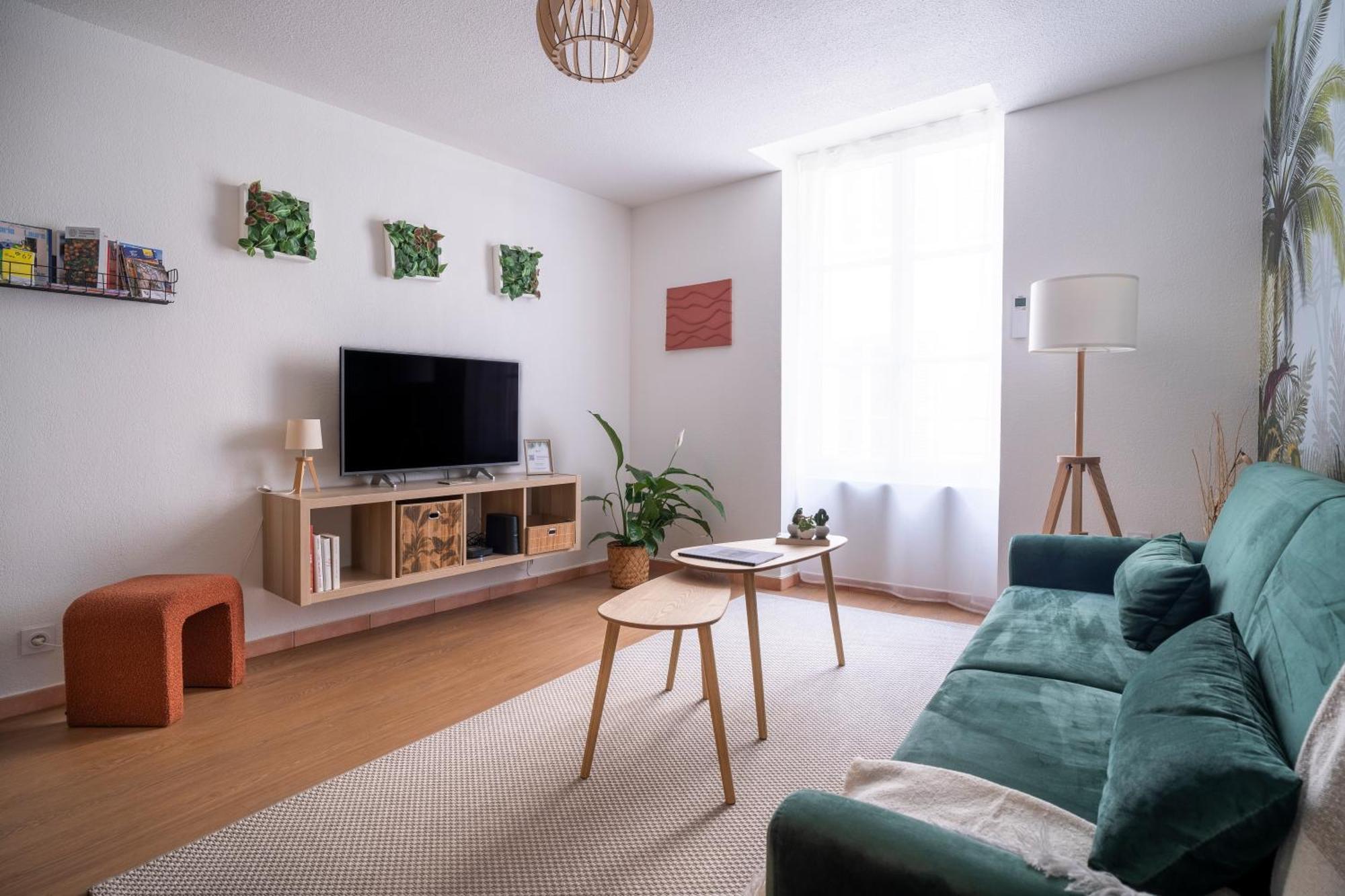 Apartment Le Palmae, Serenite Et Charme En Coeur De Ville Hyeres